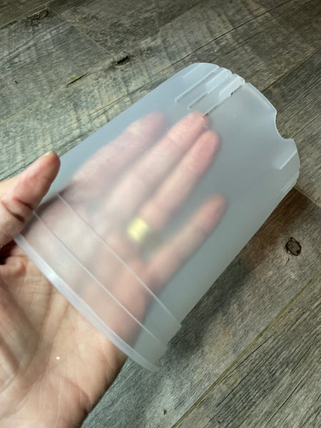 6.25 round tall clear cylinder pot *NEW*