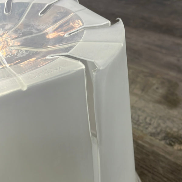 11.5" clear round orchid pot