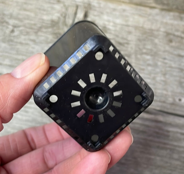 2" square black seedling pot