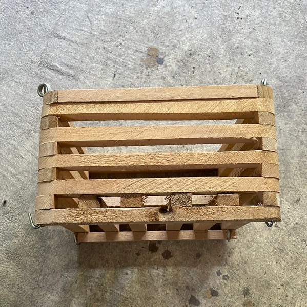 8" square wooden vanda basket