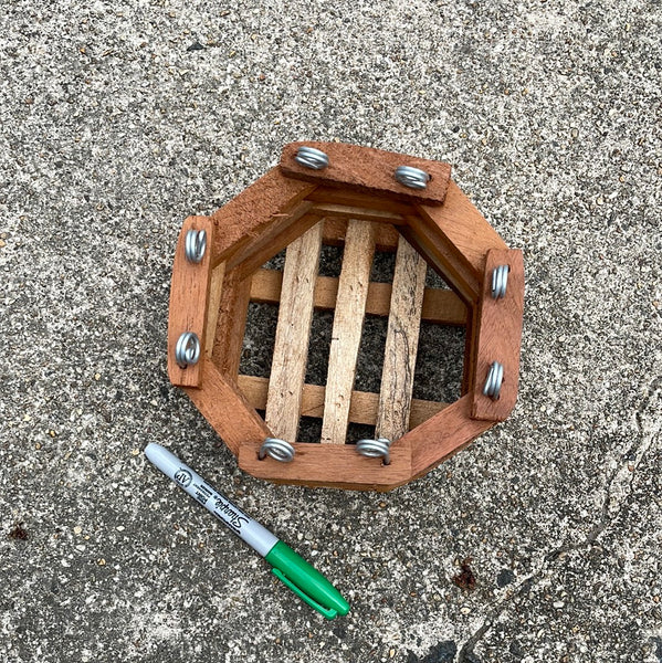 6" octagonal wooden vanda basket