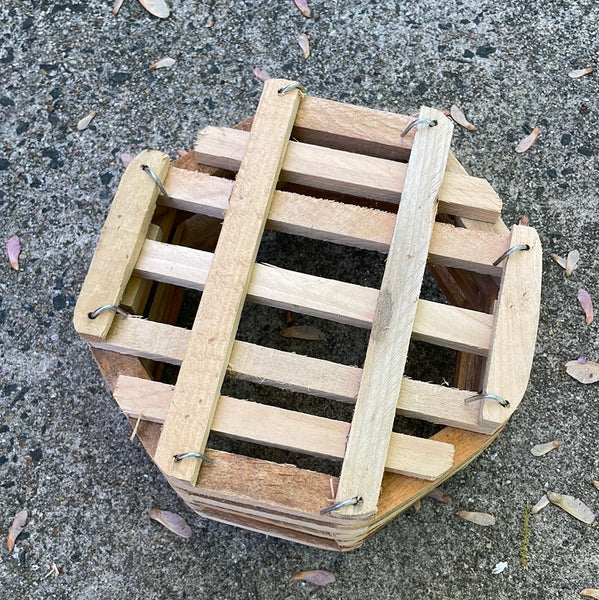 8" octagonal wooden vanda basket