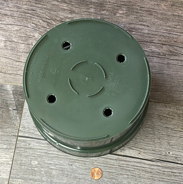 8" round green bulb pan