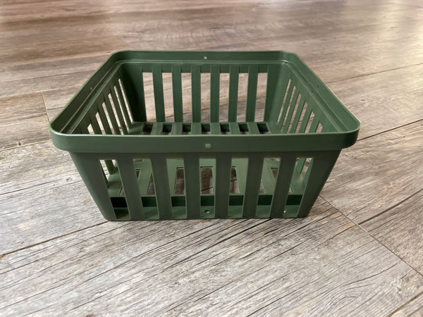 10” square green plastic vanda basket