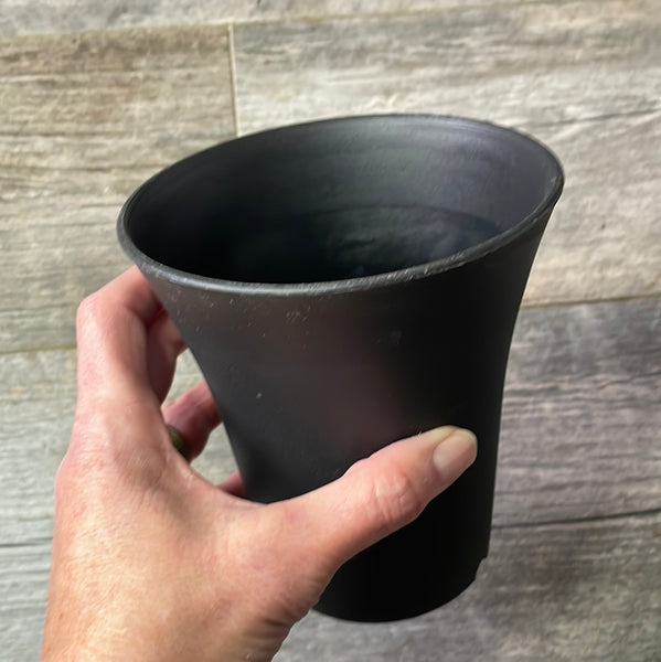 5.25" large round black plastic flower pot