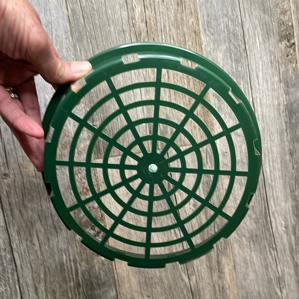 7" round green plastic net basket
