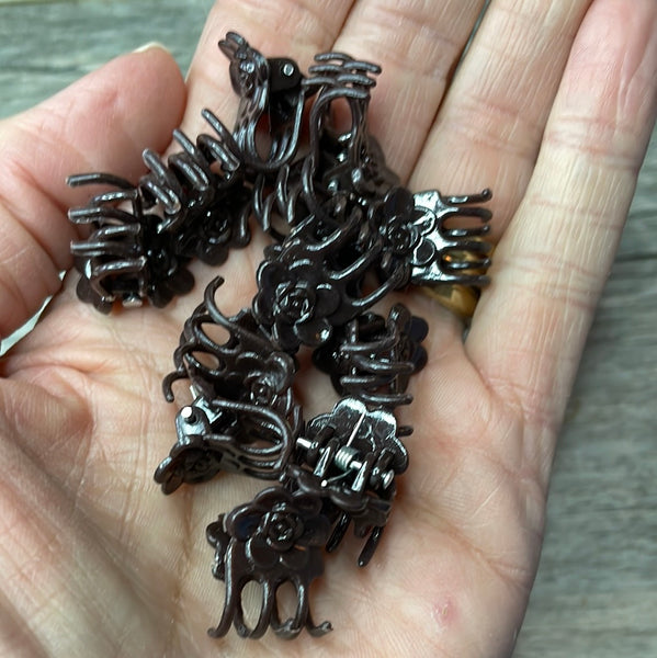 Brown Flower plant clips - 12 pack
